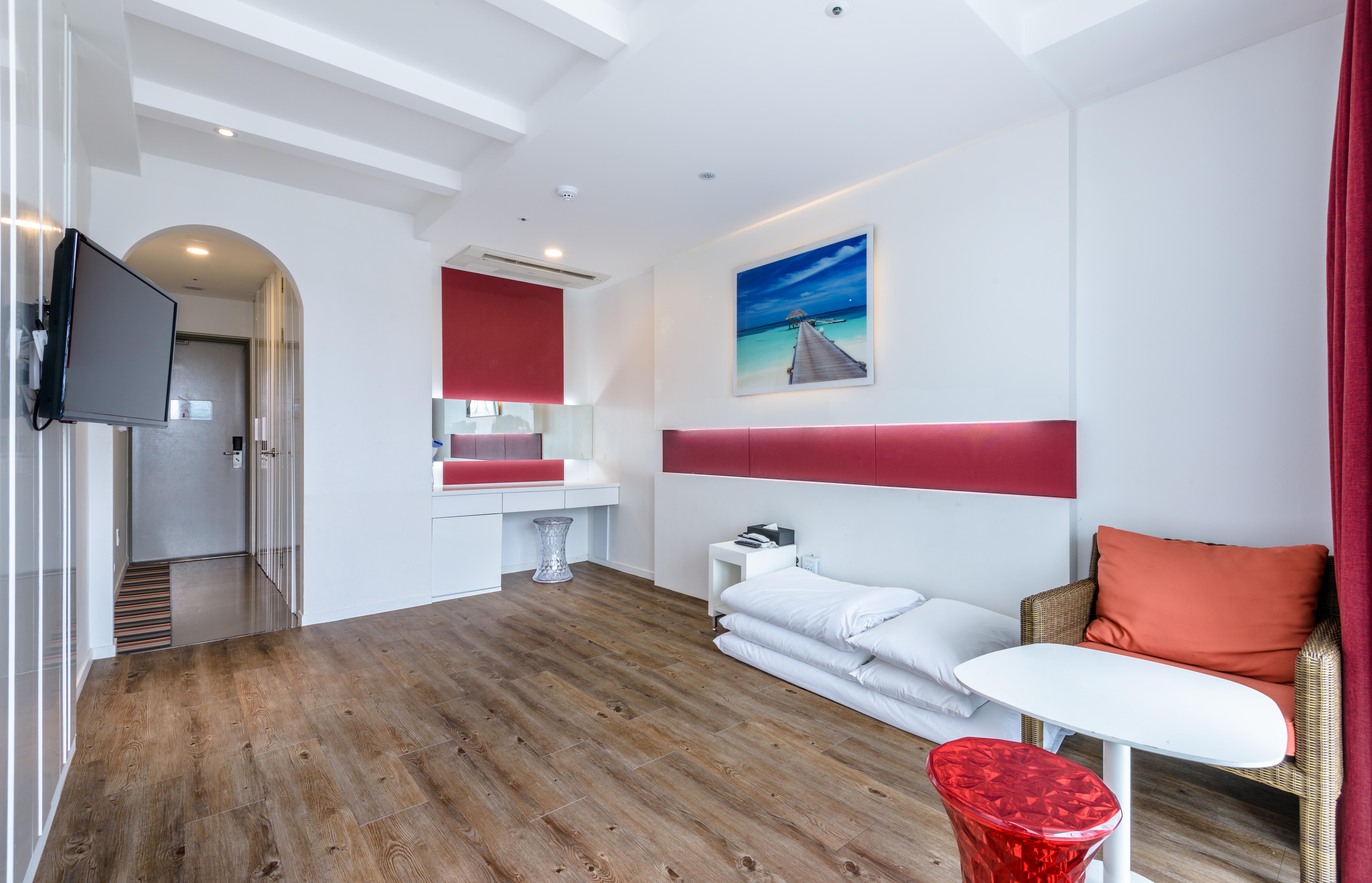 Aimi Jeju Beach Hotel Экстерьер фото