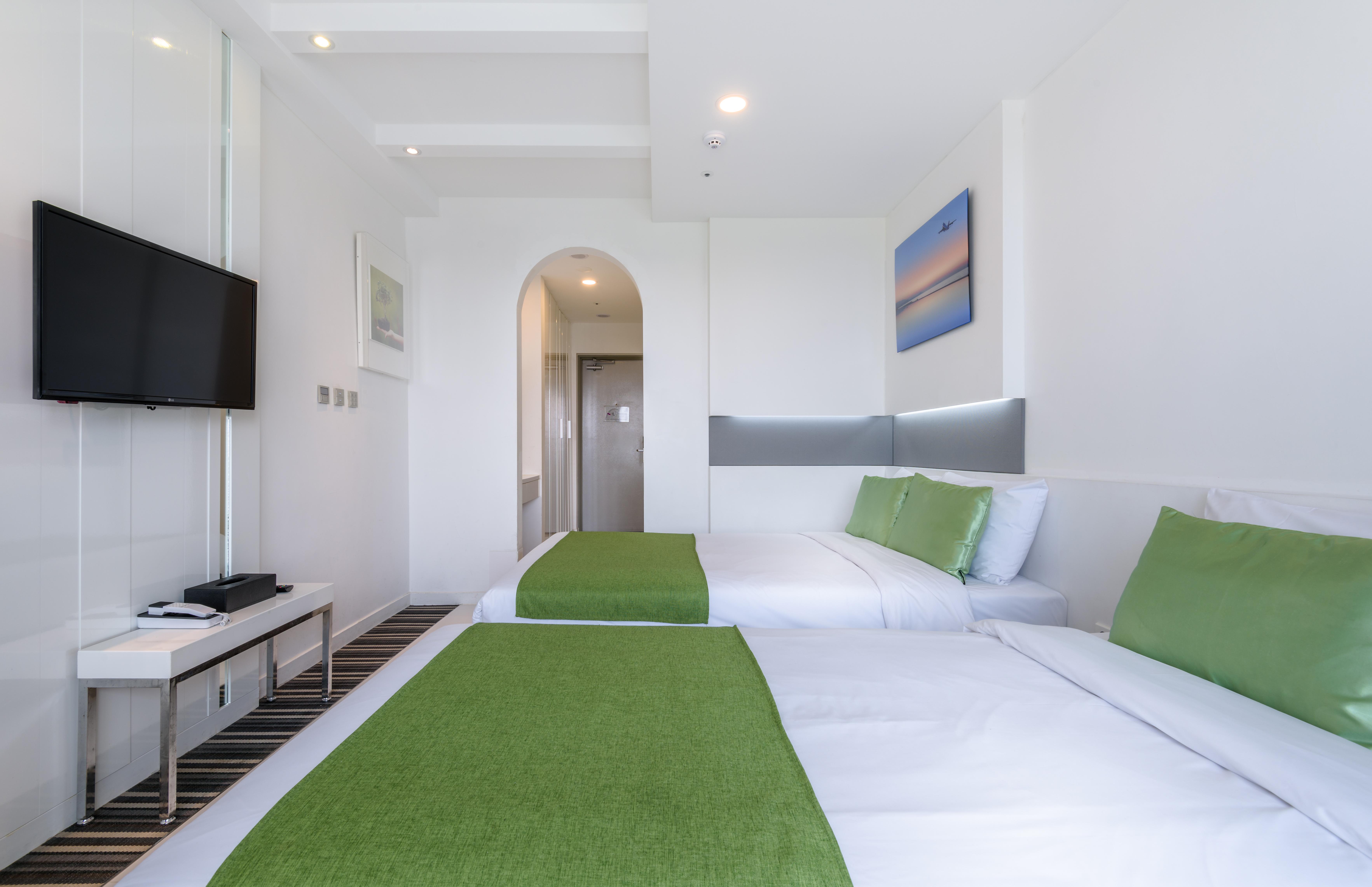 Aimi Jeju Beach Hotel Экстерьер фото
