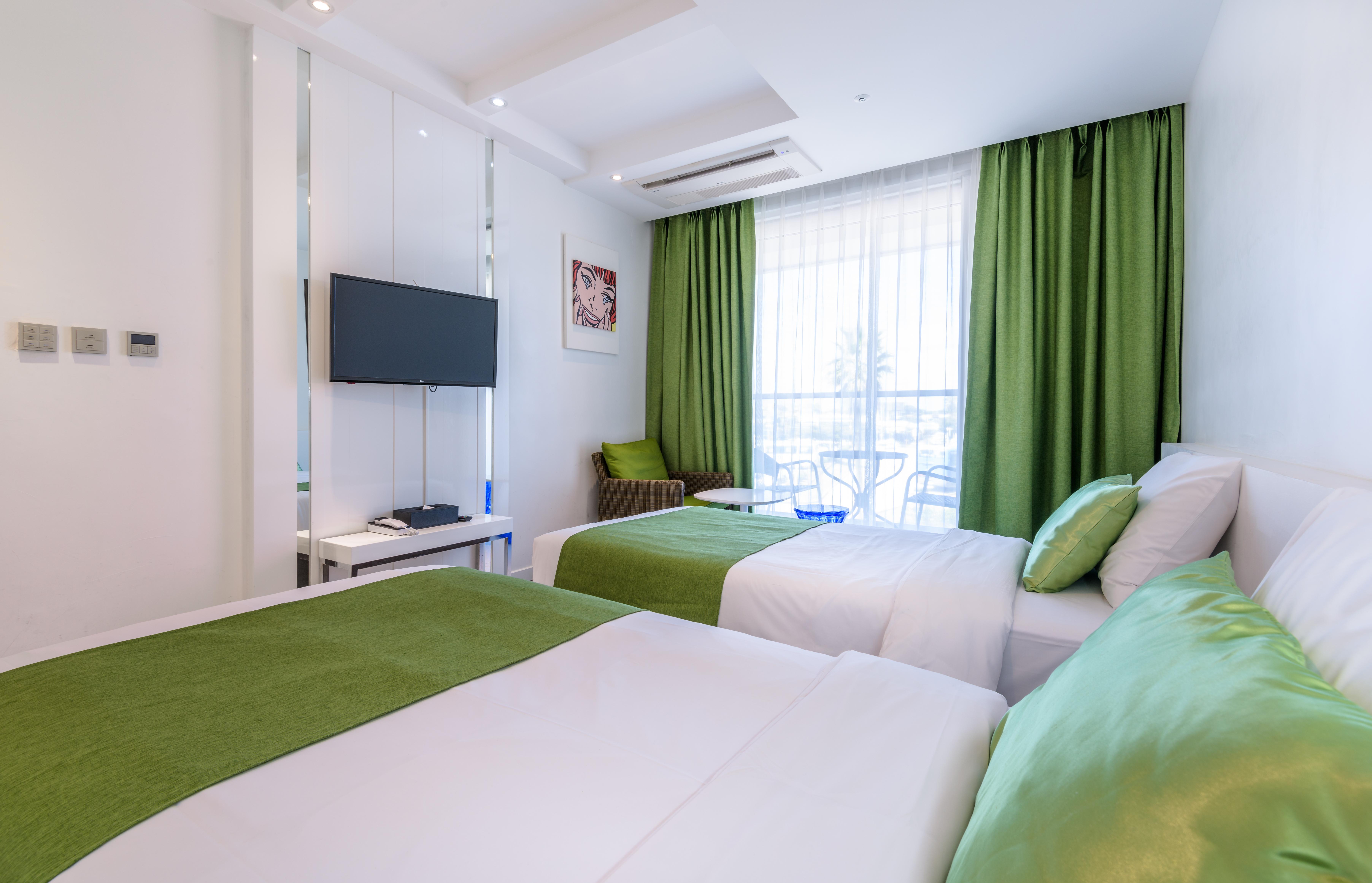 Aimi Jeju Beach Hotel Экстерьер фото